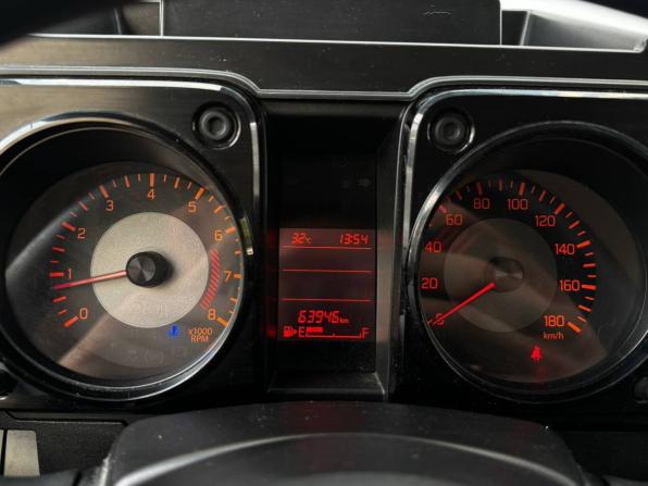 Suzuki Jimny IV с пробегом 2020 года, цена 2 619 000 рублей, 63811 км, внедорожник, Автокод Объявления