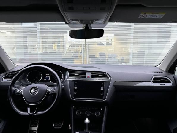 Volkswagen Tiguan II с пробегом 2018 года, цена 2 920 000 рублей, 98701 км, внедорожник, Автокод Объявления