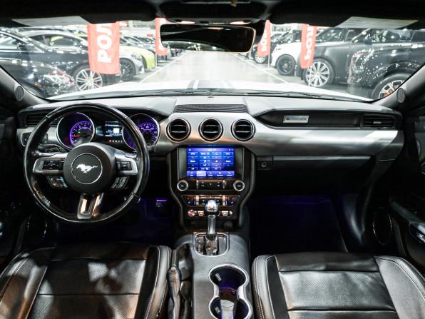 Ford Mustang VI Рестайлинг с пробегом 2021 года, цена 2 750 000 рублей, 118918 км, кабриолет, Автокод Объявления