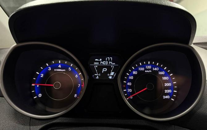 Hyundai Avante V с пробегом 2012 года, цена 850 000 рублей, 140313 км, седан, Автокод Объявления