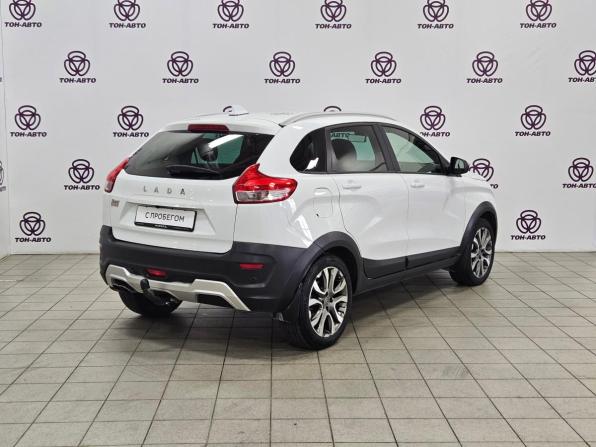 Lada (ВАЗ) XRAY I с пробегом 2018 года, цена 849 000 рублей, 149705 км, хэтчбек, Автокод Объявления
