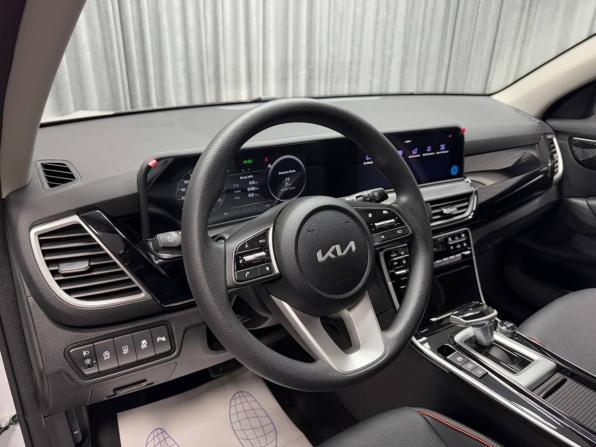 Kia Seltos I Рестайлинг с пробегом 2026 года, цена 2 850 000 рублей, 10 км, внедорожник, Автокод Объявления
