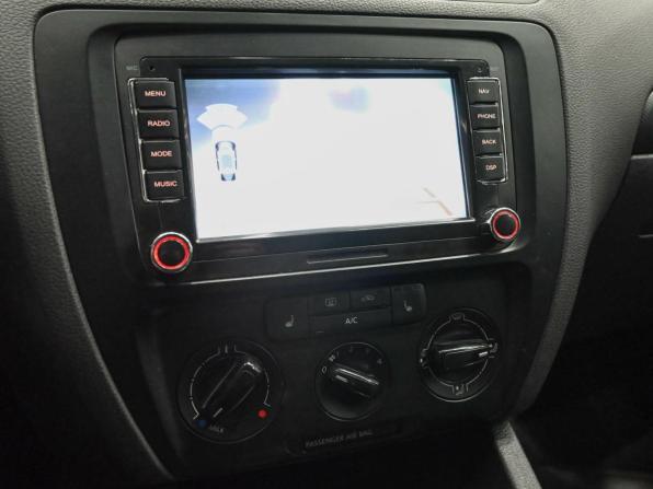 Volkswagen Jetta VI с пробегом 2013 года, цена 920 000 рублей, 197230 км, седан, Автокод Объявления