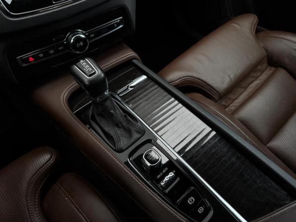 Volvo XC90 II с пробегом 2017 года, цена 4 500 000 рублей, 52118 км, внедорожник, Автокод Объявления