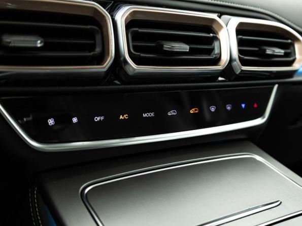 JETOUR X70+ I Рестайлинг с пробегом 2023 года, цена 2 149 700 рублей, 24784 км, внедорожник, Автокод Объявления