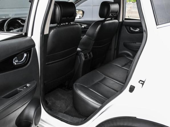 Nissan Qashqai II с пробегом 2017 года, цена 1 374 070 рублей, 138916 км, внедорожник, Автокод Объявления