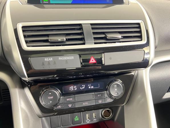 Mitsubishi Eclipse Cross I Рестайлинг с пробегом 2022 года, цена 2 697 700 рублей, 50617 км, внедорожник, Автокод Объявления