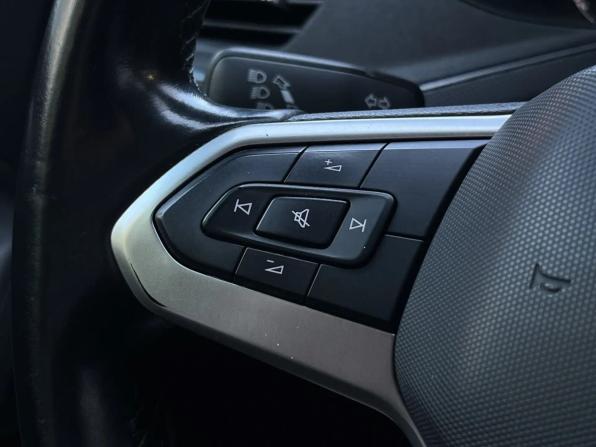 Volkswagen Polo VI с пробегом 2020 года, цена 1 270 000 рублей, 218750 км, лифтбек, Автокод Объявления