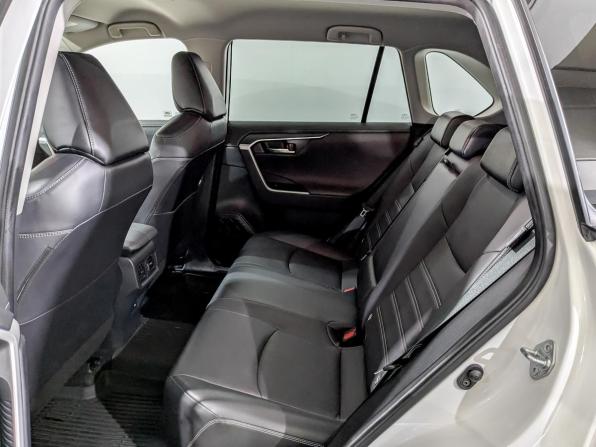 Toyota RAV4 V (XA50) с пробегом 2022 года, цена 3 600 000 рублей, 52757 км, внедорожник, Автокод Объявления