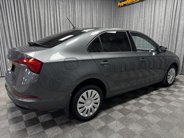 Skoda Rapid II с пробегом 2021 года, цена 1 520 000 рублей, 92388 км, лифтбек, Автокод Объявления