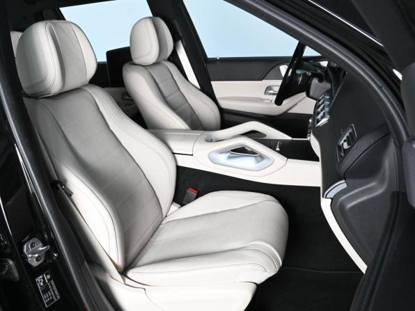 Mercedes-Benz GLS II (X167) Рестайлинг с пробегом 2024 года, цена 14 999 000 рублей, 8739 км, внедорожник, Автокод Объявления