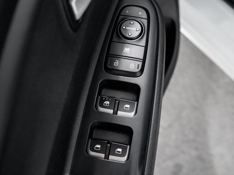 Kia Rio IV Иркутск  - изображение 17