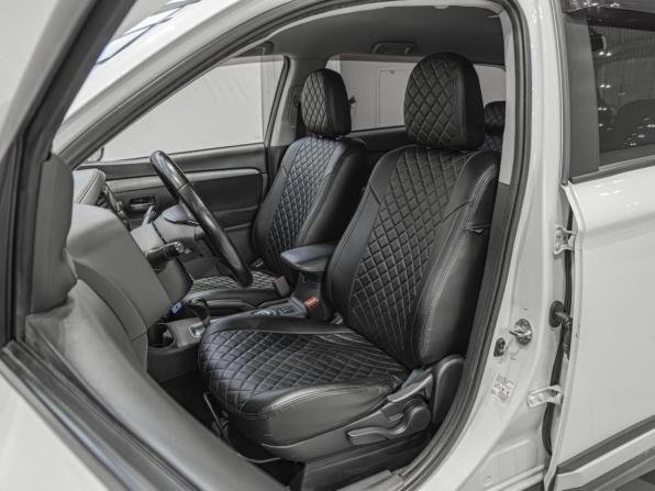 Mitsubishi Outlander III Рестайлинг 2 с пробегом 2015 года, цена 990 000 рублей, 339193 км, внедорожник, Автокод Объявления