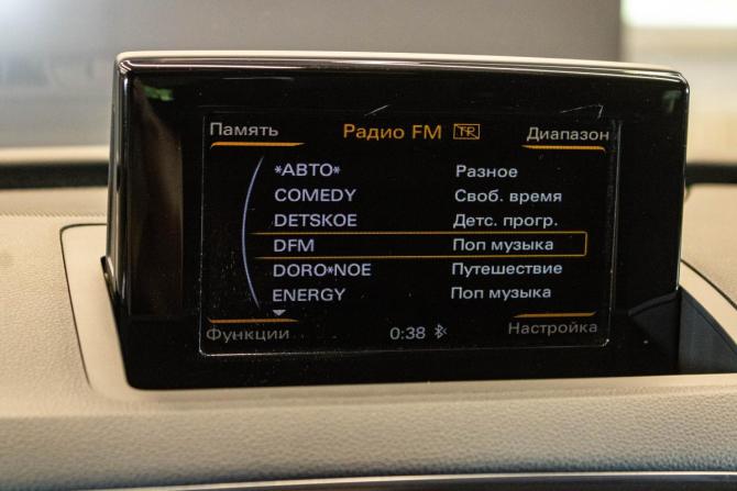 Audi Q3 I (8U) Рестайлинг с пробегом 2015 года, цена 1 899 000 рублей, 151210 км, внедорожник, Автокод Объявления