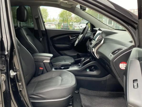 Hyundai ix35 I с пробегом 2012 года, цена 1 400 000 рублей, 170045 км, внедорожник, Автокод Объявления