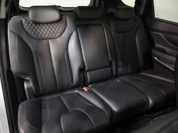 Hyundai Santa Fe IV с пробегом 2019 года, цена 2 619 000 рублей, 185663 км, внедорожник, Автокод Объявления
