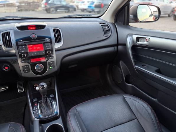 Kia Cerato II с пробегом 2011 года, цена 865 000 рублей, 98000 км, купе, Автокод Объявления