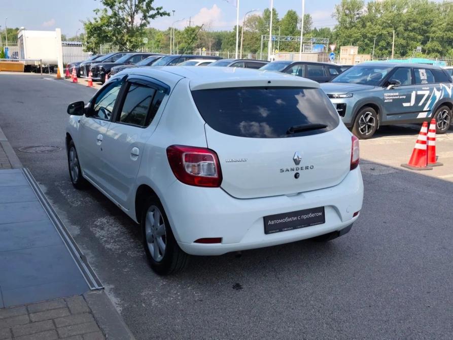Renault Sandero II Санкт-Петербург  - изображение 8
