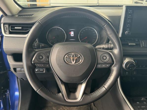 Toyota RAV4 V (XA50) с пробегом 2021 года, цена 3 449 000 рублей, 52508 км, внедорожник, Автокод Объявления