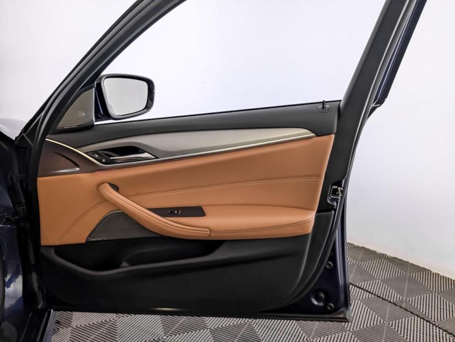 BMW 5 серии VII (G30/G31/G38) Москва  - изображение 25