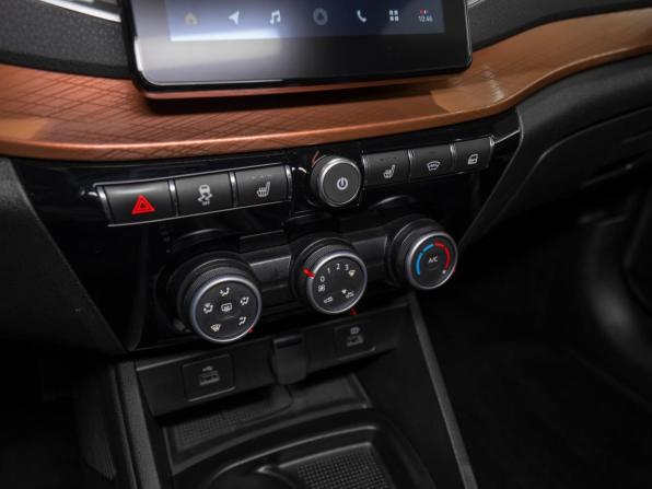 Lada (ВАЗ) Vesta I Рестайлинг (NG) с пробегом 2025 года, цена 1 645 000 рублей, 57749 км, универсал, Автокод Объявления