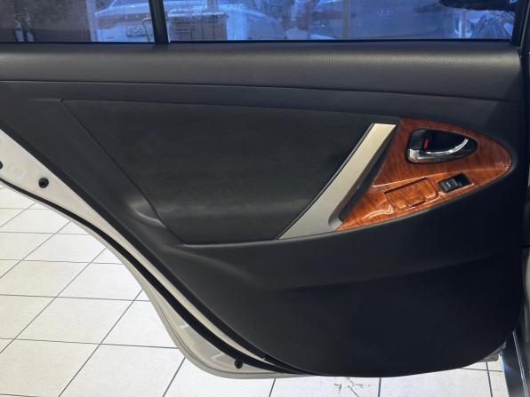 Toyota Camry VI (XV40) Рестайлинг с пробегом 2010 года, цена 1 240 000 рублей, 222027 км, седан, Автокод Объявления