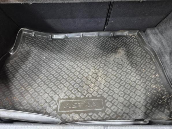 Opel Astra H Рестайлинг с пробегом 2013 года, цена 584 000 рублей, 239260 км, хэтчбек, Автокод Объявления