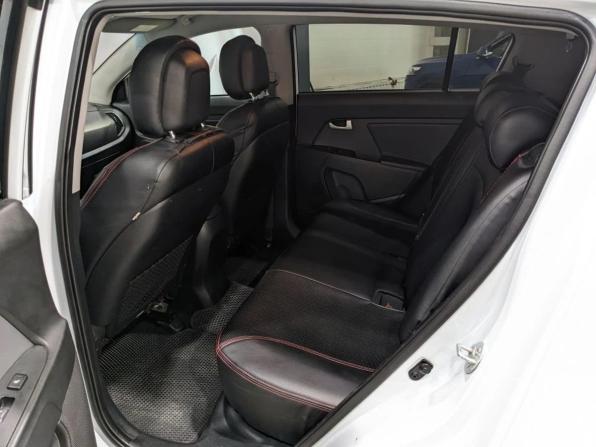 Kia Sportage III с пробегом 2012 года, цена 1 290 000 рублей, 271526 км, внедорожник, Автокод Объявления