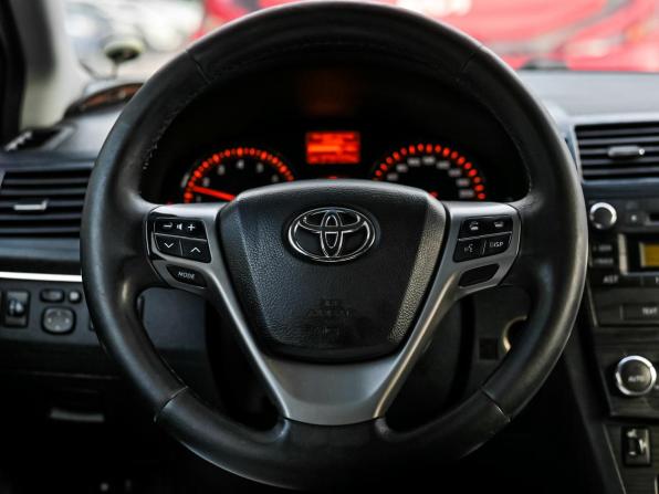 Toyota Avensis III с пробегом 2010 года, цена 760 000 рублей, 379085 км, универсал, Автокод Объявления