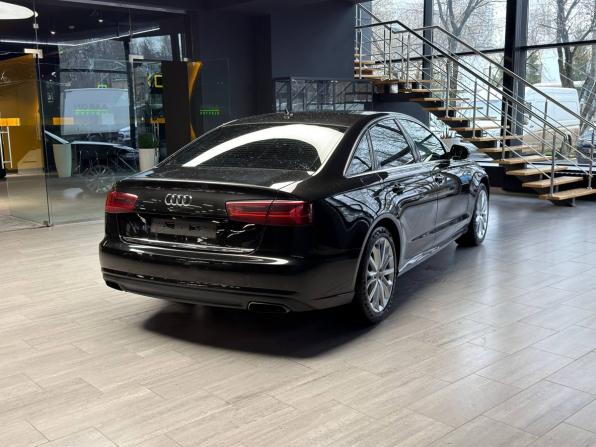 Audi A6 IV (C7) Рестайлинг с пробегом 2015 года, цена 2 220 000 рублей, 174639 км, седан, Автокод Объявления