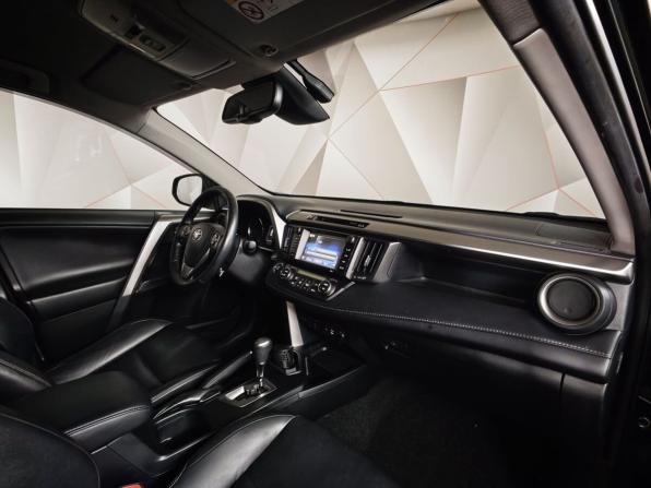 Toyota RAV4 IV (XA40) Рестайлинг с пробегом 2019 года, цена 2 050 000 рублей, 236473 км, внедорожник, Автокод Объявления