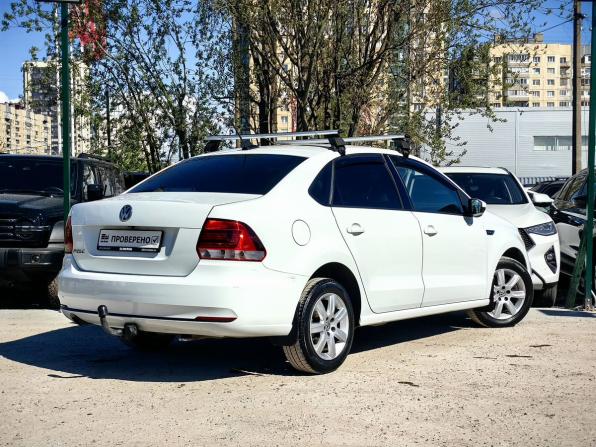 Volkswagen Polo V Рестайлинг с пробегом 2018 года, цена 969 000 рублей, 181000 км, седан, Автокод Объявления