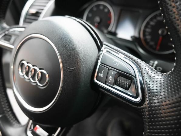 Audi Q5 I (8R) Рестайлинг с пробегом 2016 года, цена 2 499 900 рублей, 211000 км, внедорожник, Автокод Объявления