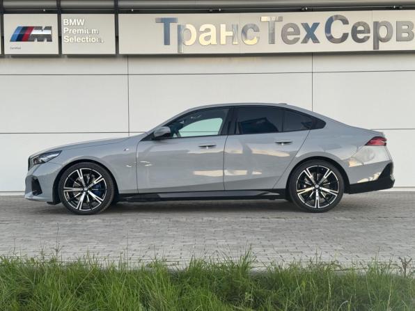BMW 5 серии VIII (G60/G61/G68) с пробегом 2025 года, цена 7 900 000 рублей, 26162 км, седан, Автокод Объявления