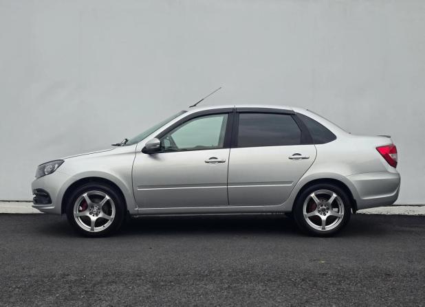 Lada (ВАЗ) Granta I Рестайлинг с пробегом 2024 года, цена 949 000 рублей, 41000 км, седан, Автокод Объявления