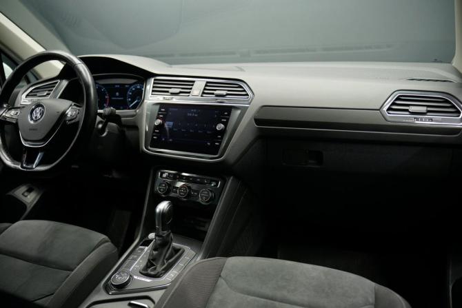 Volkswagen Tiguan II с пробегом 2018 года, цена 2 686 000 рублей, 157000 км, внедорожник, Автокод Объявления