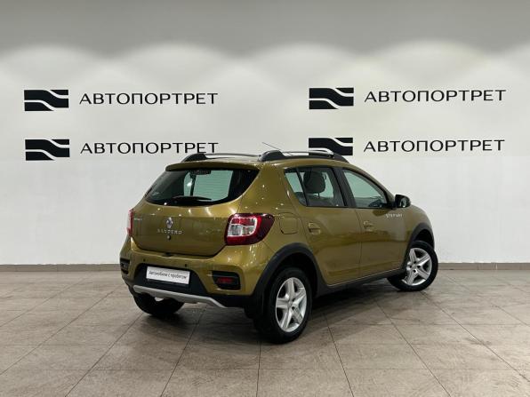 Renault Sandero II с пробегом 2017 года, цена 999 000 рублей, 83692 км, хэтчбек, Автокод Объявления