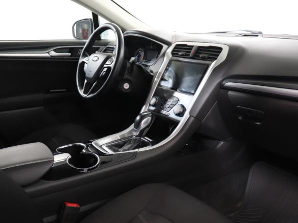 Ford Mondeo V с пробегом 2016 года, цена 1 499 000 рублей, 82214 км, седан, Автокод Объявления