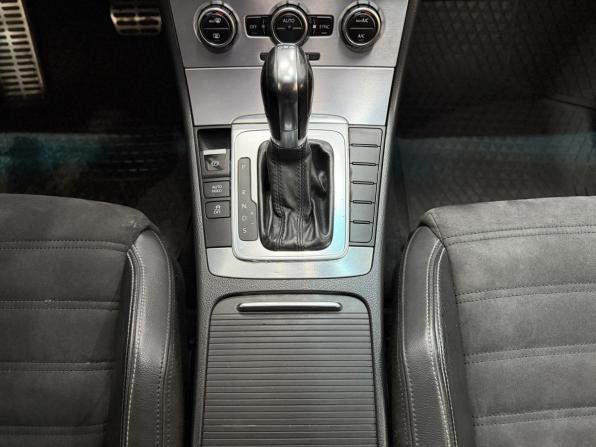 Volkswagen Passat CC I Рестайлинг с пробегом 2012 года, цена 1 179 000 рублей, 125421 км, седан, Автокод Объявления
