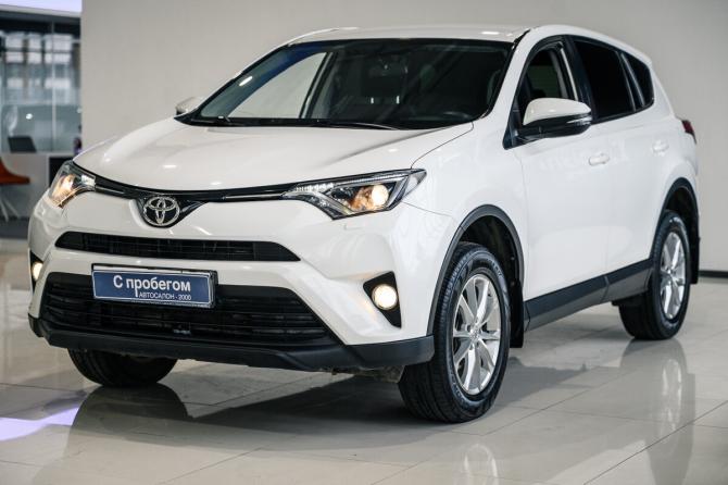 Toyota RAV4 IV (XA40) Рестайлинг с пробегом 2015 года, цена 2 020 000 рублей, 123000 км, внедорожник, Автокод Объявления