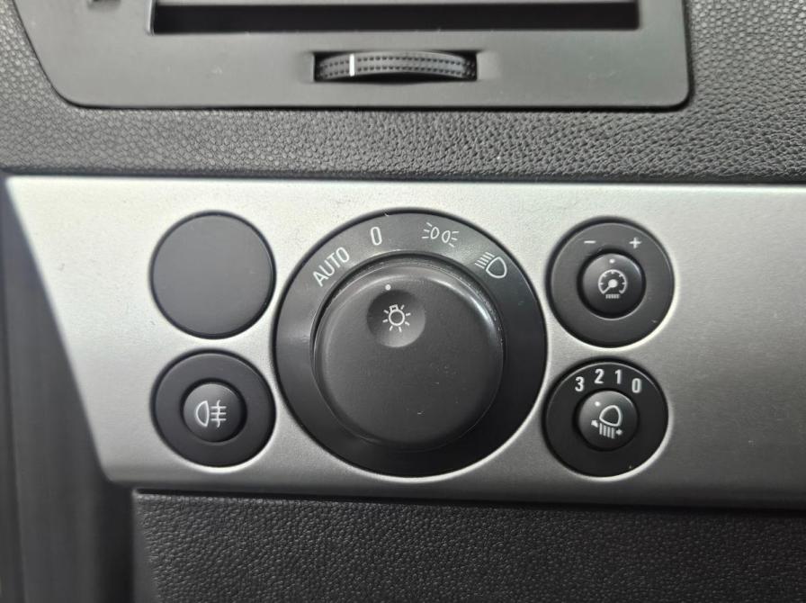 Opel Astra H Рестайлинг Вологда  - изображение 17
