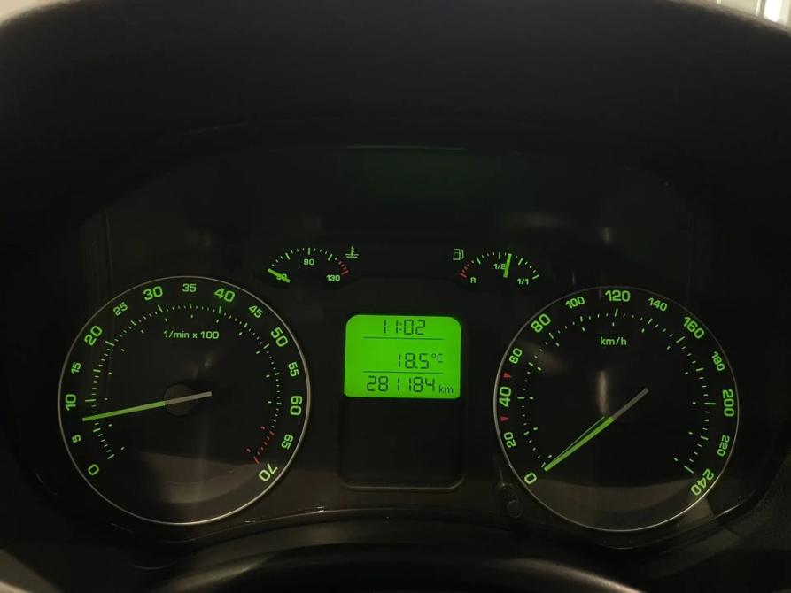 Skoda Octavia II (A5) Москва  - изображение 15