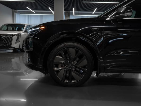 Li Auto (Lixiang) L6 с пробегом 2024 года, цена 5 200 000 рублей, 51140 км, внедорожник, Автокод Объявления
