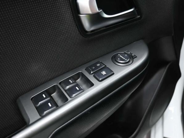 Kia Rio III Рестайлинг с пробегом 2016 года, цена 1 069 900 рублей, 137000 км, хэтчбек, Автокод Объявления