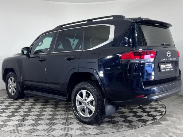 Toyota Land Cruiser 300 Series с пробегом 2023 года, цена 8 670 000 рублей, 133914 км, внедорожник, Автокод Объявления