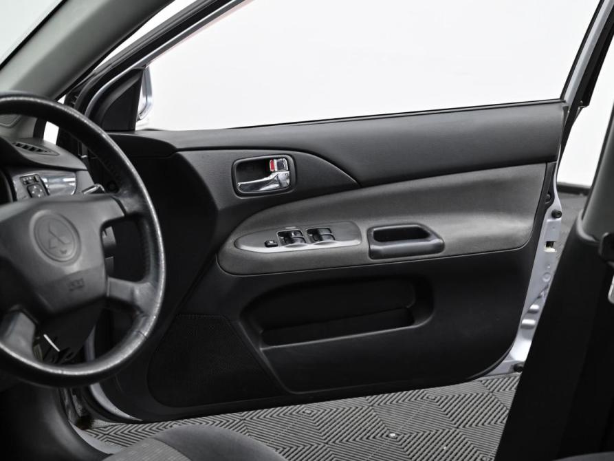 Mitsubishi Lancer IX Москва  - изображение 10