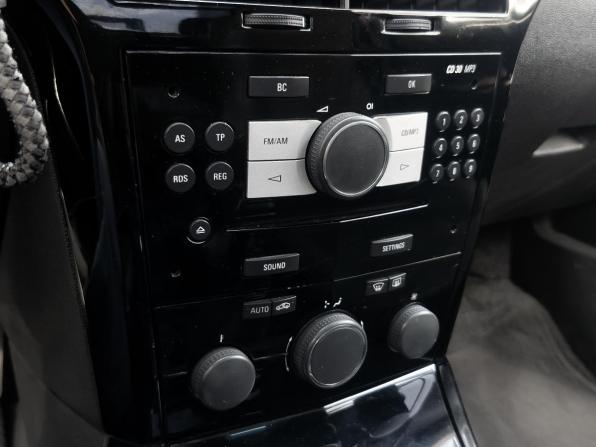 Opel Astra H Рестайлинг с пробегом 2008 года, цена 479 000 рублей, 169115 км, седан, Автокод Объявления