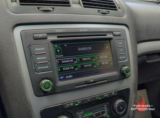 Skoda Octavia II (A5) Рестайлинг с пробегом 2010 года, цена 799 000 рублей, 165000 км, лифтбек, Автокод Объявления