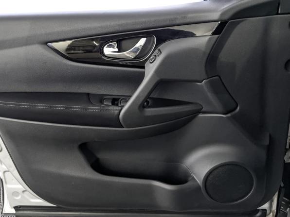 Nissan Qashqai II с пробегом 2019 года, цена 1 790 000 рублей, 73572 км, внедорожник, Автокод Объявления