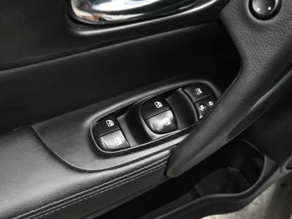 Nissan Qashqai II с пробегом 2019 года, цена 2 220 000 рублей, 123246 км, внедорожник, Автокод Объявления